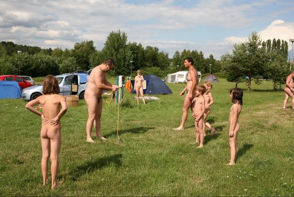 Naturists arrived on the nature on a car